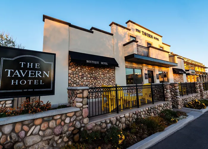Hotel The Tavern 3*