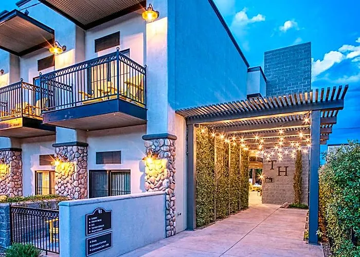 Hotel The Tavern Cottonwood